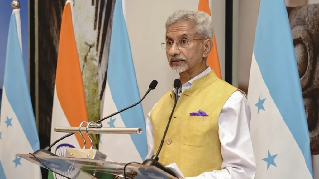 संयुक्त राष्ट्र में भारत का रुख: भारत ने संयुक्त राष्ट्र में स्पष्ट किया कि सिंधु नदी जल संधि फिलहाल स्थगित रहेगी।